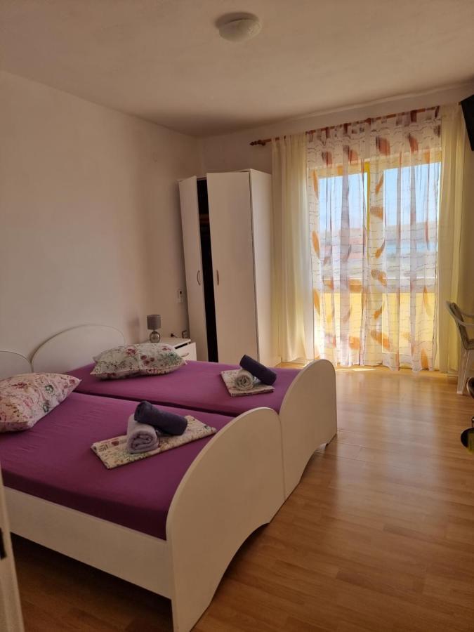 Apartmani Alen Dinjiška Eksteriør bilde